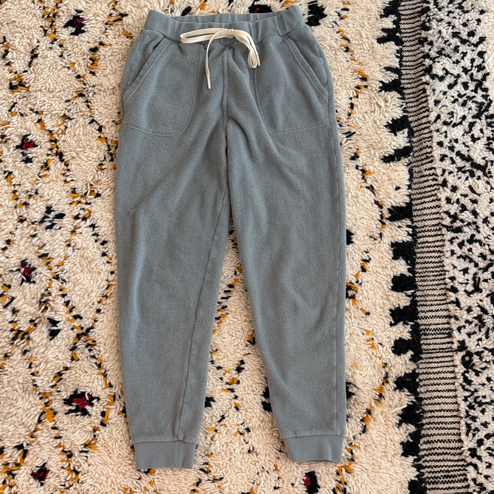 Outerknown Women’s Blue Sweatpants with Cream Drawstring
